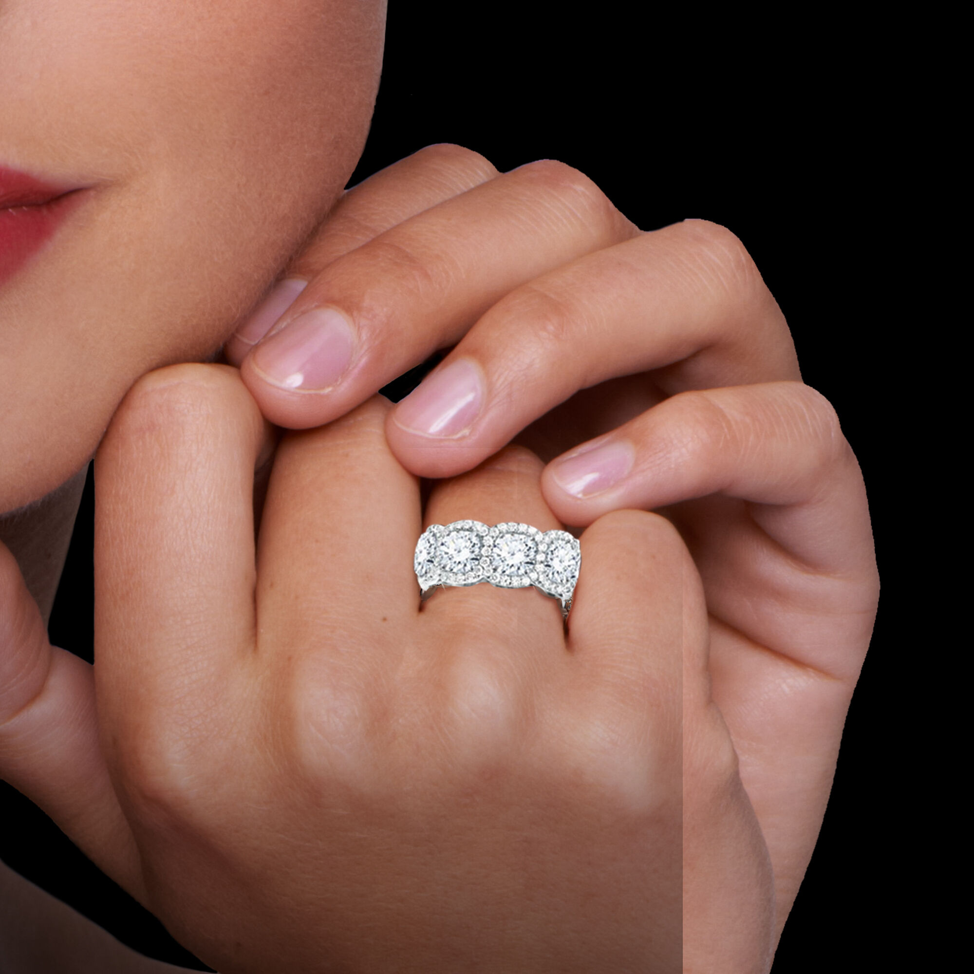 Luxe Diamonisse Eternity Ring
