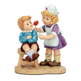 little nurse UK HNF a main