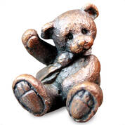 jacob the little bronze bear UK LBB1 a main