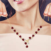 A Dozen Roses Necklace 10753 0016 m model