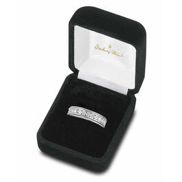circle of love diamonde ring UK COLDR c three