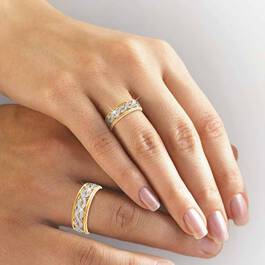 Personalized Diamond Ring Set 6374 001 3 2